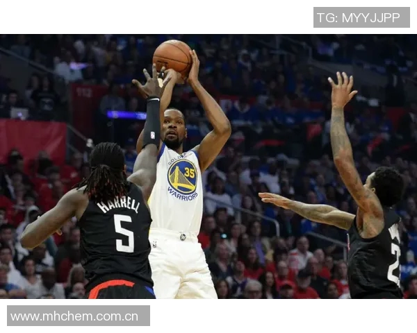 普理查德强调雷霆强硬对抗优势力争将季后赛态度融入常规赛表现