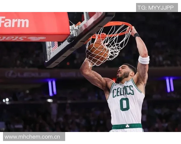 开拓者三名中锋缺阵鹈鹕领先里斯表现低迷普尔替补贡献13分